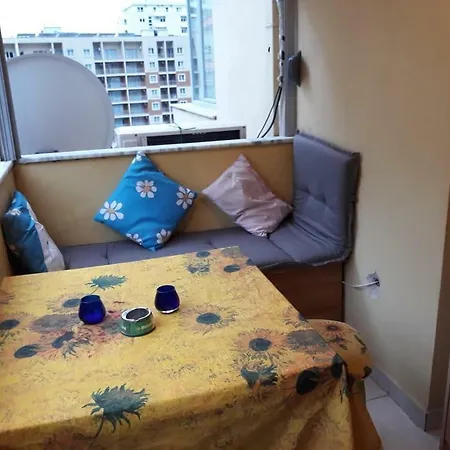 Ola's Apartment Shengjin (Lezhe)